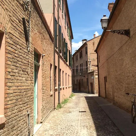 La Porta Apartamento Ferrara